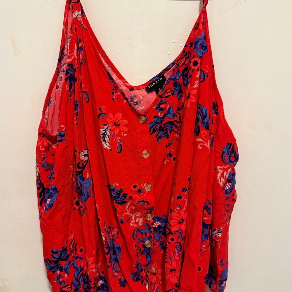 Torrid red floral challis button-down tie-front crop top